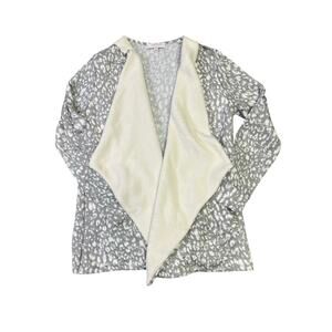 New Directions Open Front Sherpa‎ Cardigan, Women’s Small, Gray Leopard CozyCore